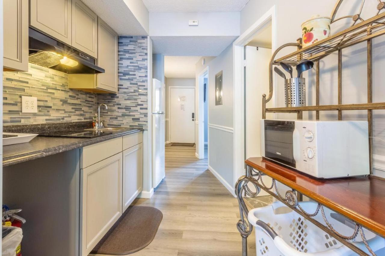 Family Bear Condos, Full King Suite, Kitchen, Pool Access Unit 103 แกตลิงเบิร์ก ภายนอก รูปภาพ